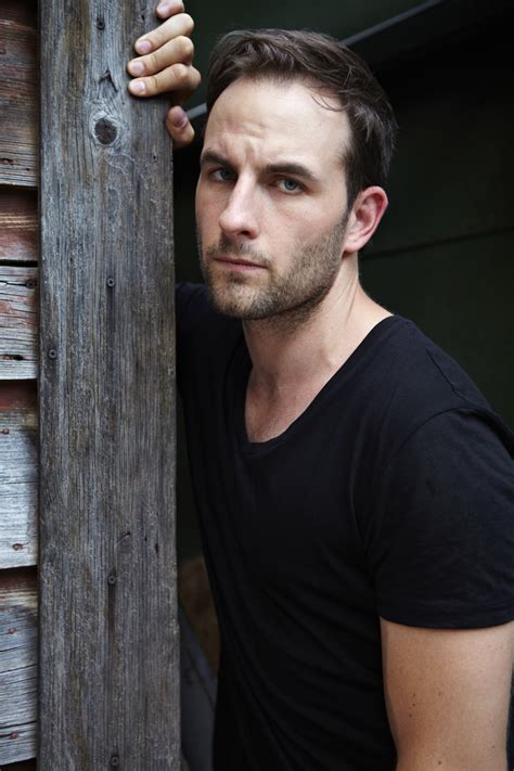Drew Nelson .